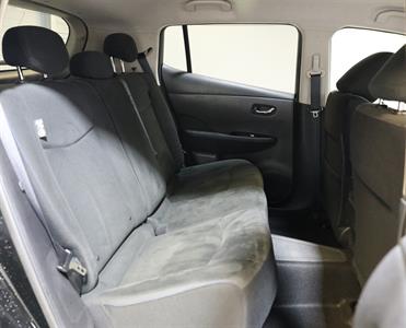 2014 Nissan Leaf - Thumbnail