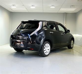 2014 Nissan Leaf - Thumbnail