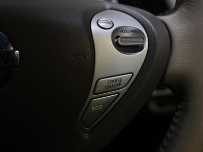 2014 Nissan Leaf - Thumbnail