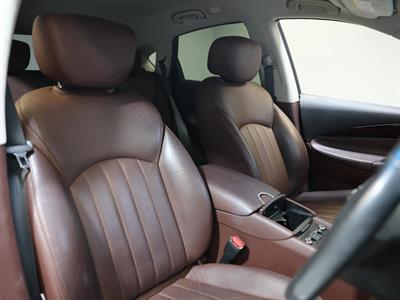 2010 Nissan Skyline - Thumbnail