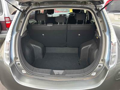 2015 Nissan Leaf - Thumbnail