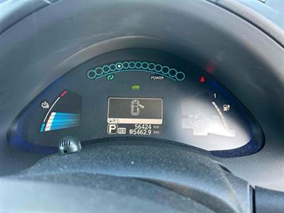 2015 Nissan Leaf - Thumbnail