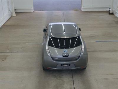2015 Nissan Leaf - Thumbnail
