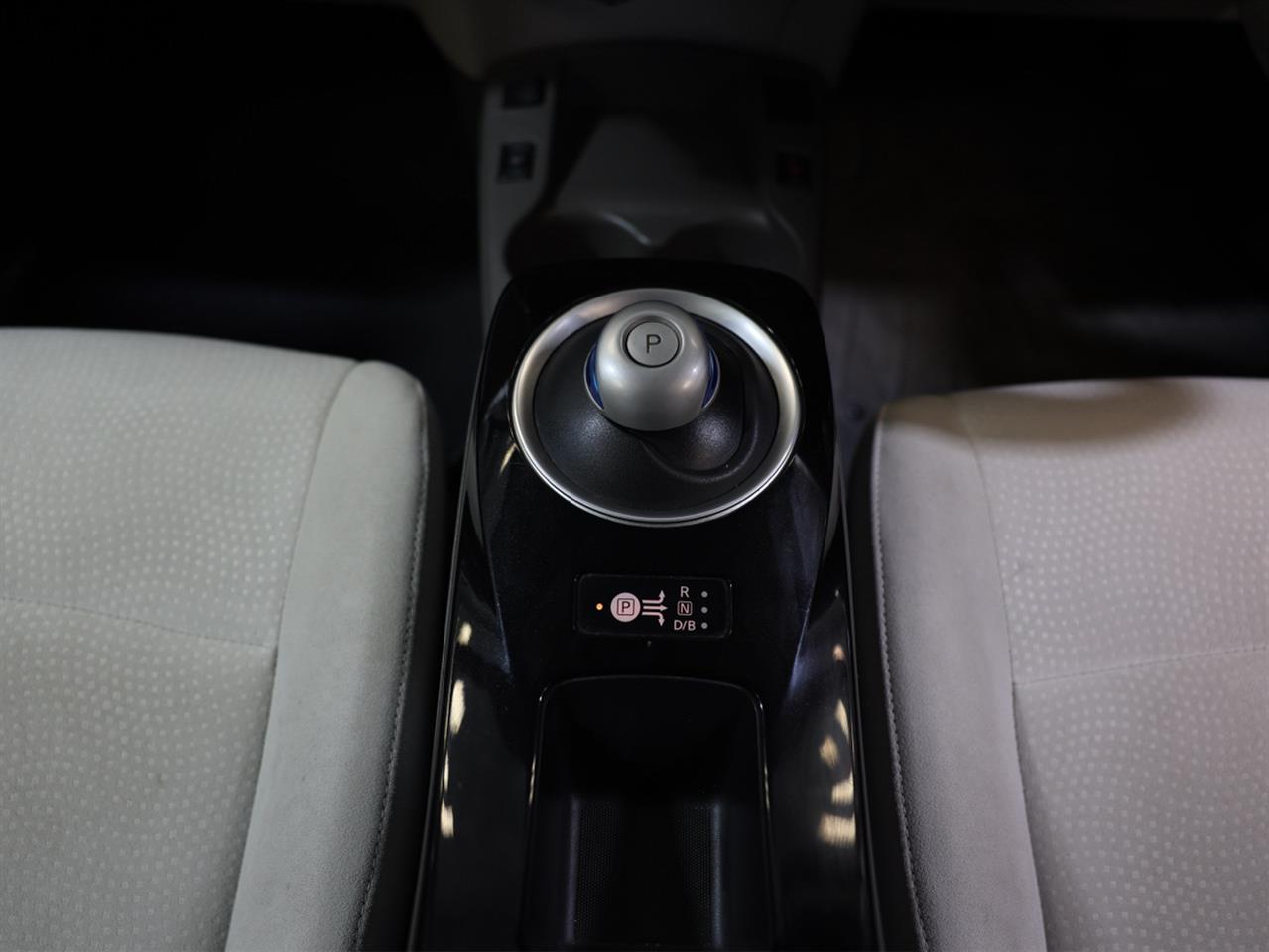 2014 Nissan Leaf