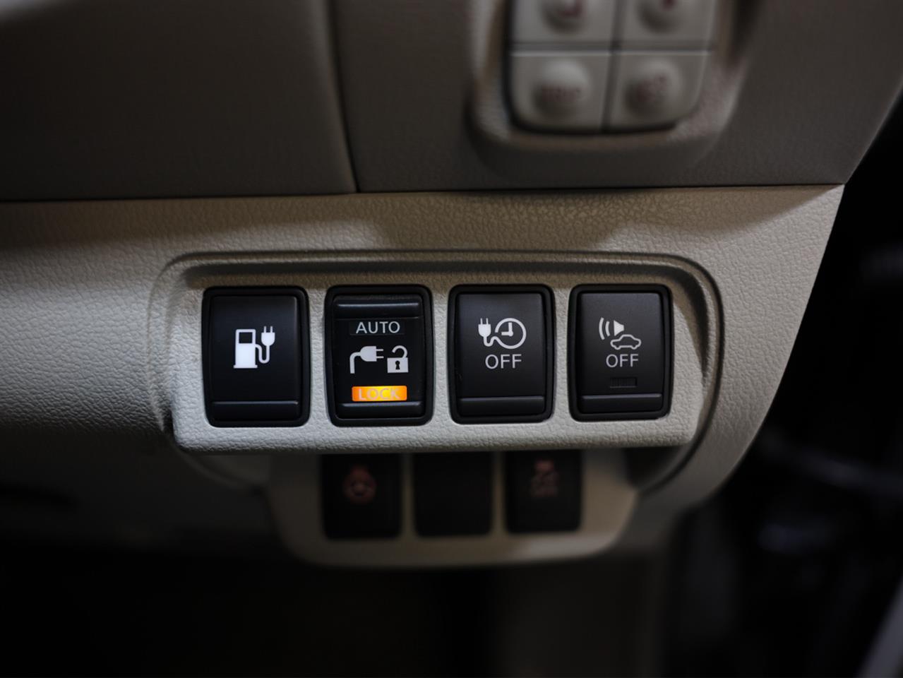 2014 Nissan Leaf