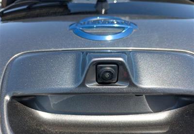 2016 Nissan Leaf - Thumbnail