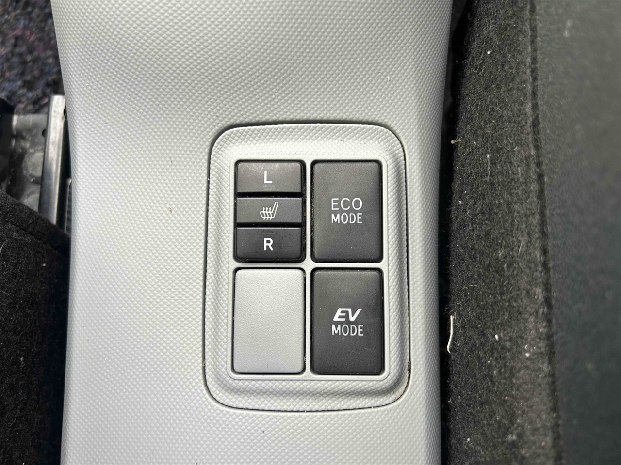 2013 Toyota Aqua