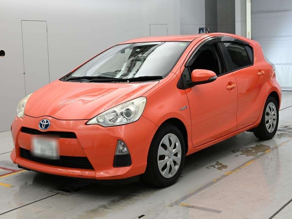 2013 Toyota Aqua