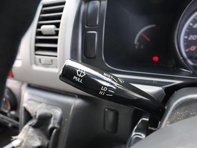 2009 Toyota Hiace - Thumbnail