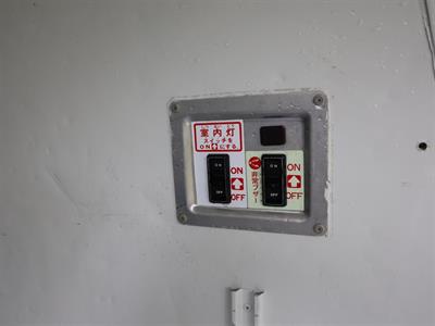 2009 Toyota Hiace - Thumbnail