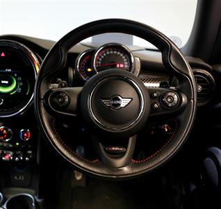 2018 Mini Cooper - Thumbnail