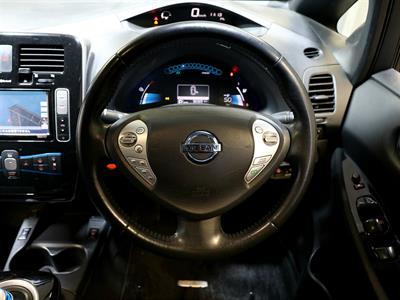 2014 Nissan Leaf - Thumbnail