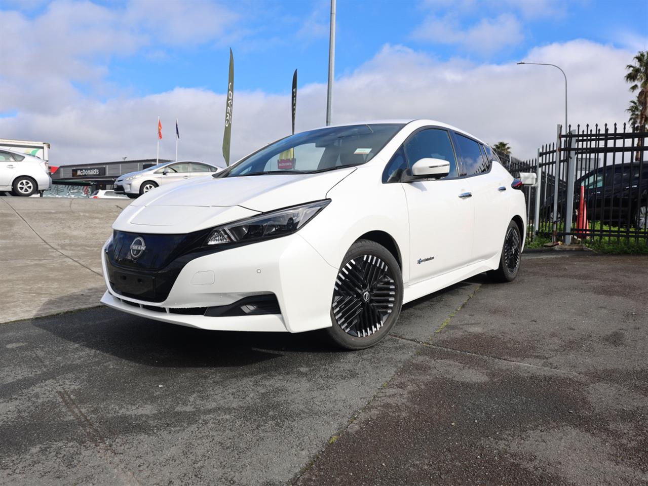 2022 Nissan Leaf