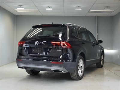2019 Volkswagen Tiguan - Thumbnail