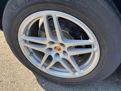 2015 Porsche Macan - Thumbnail