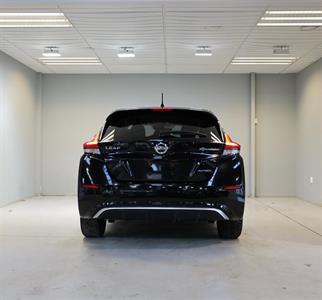 2020 Nissan Leaf - Thumbnail