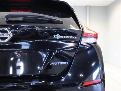 2020 Nissan Leaf - Thumbnail
