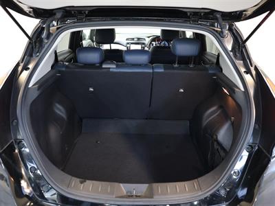 2020 Nissan Leaf - Thumbnail