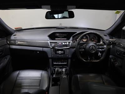 2012 Mercedes-Benz E 63 - Thumbnail