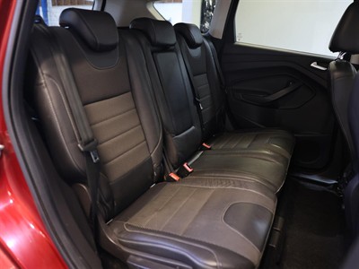 2016 Ford Kuga - Thumbnail