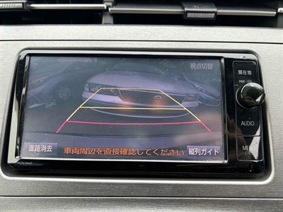 2014 Toyota Prius - Thumbnail