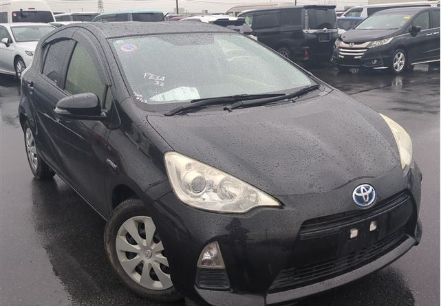 2013 Toyota Aqua