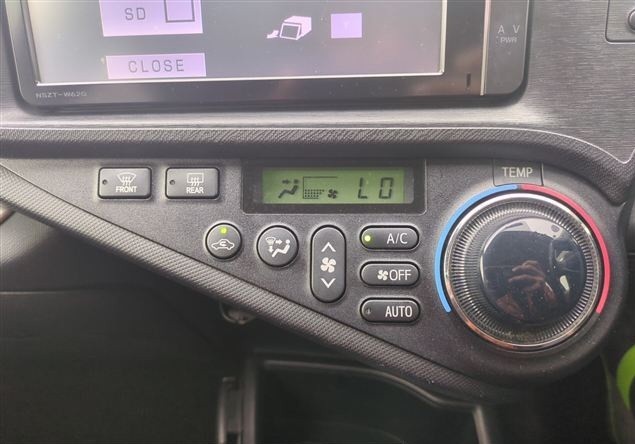 2013 Toyota Aqua
