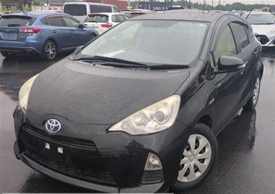 2013 Toyota Aqua - Thumbnail
