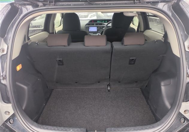 2013 Toyota Aqua