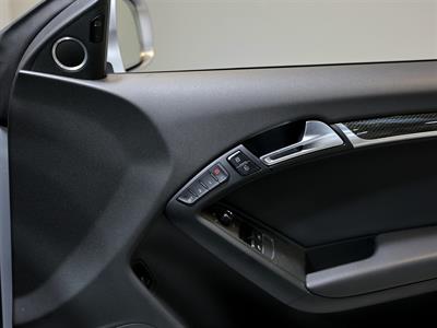2012 Audi RS5 - Thumbnail