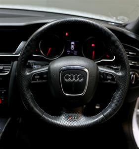 2012 Audi RS5 - Thumbnail