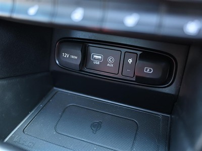 2020 Hyundai Santa Fe - Thumbnail