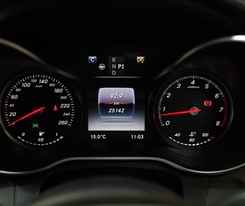 2016 Mercedes-Benz C 200 - Thumbnail