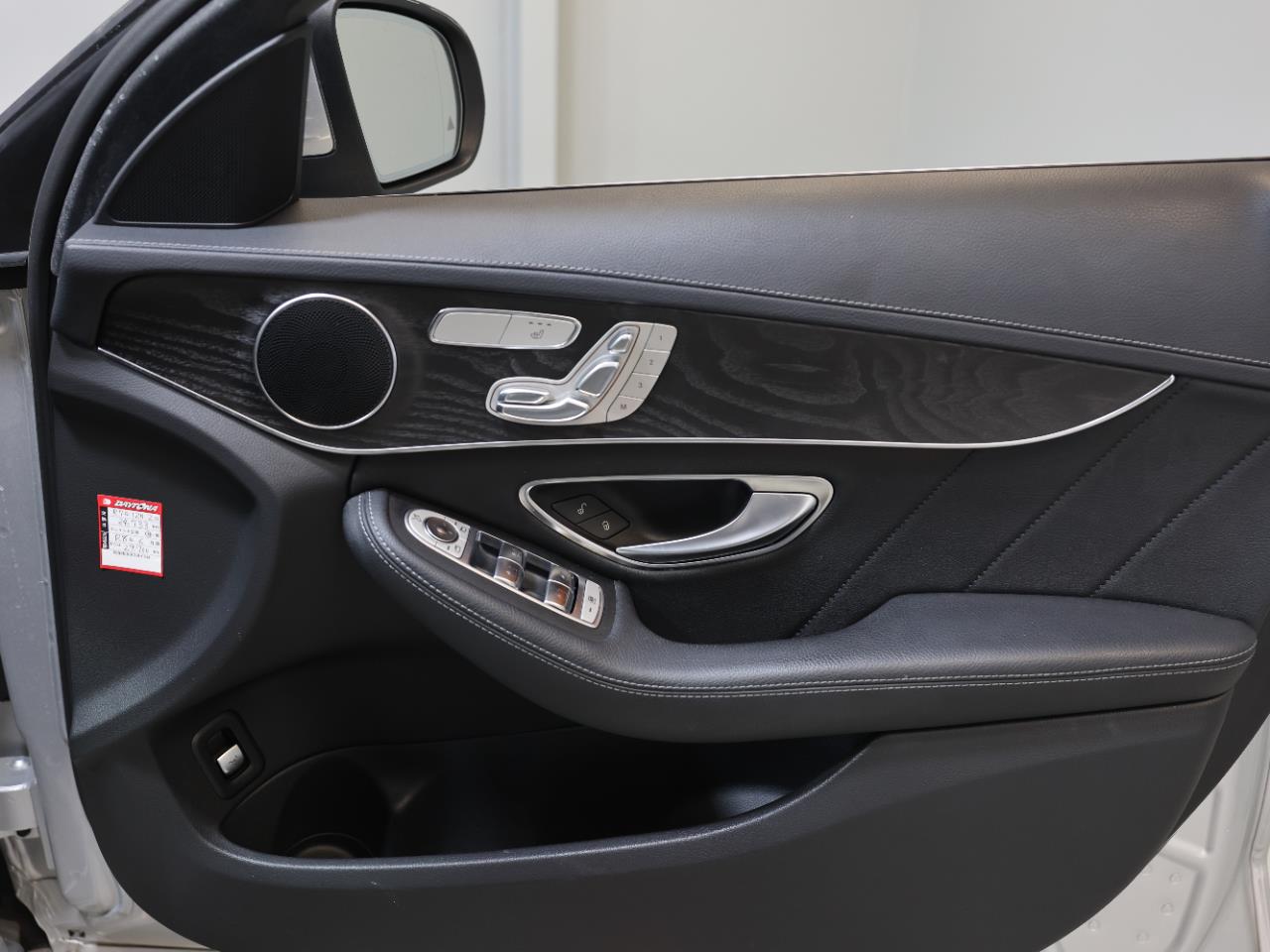 2016 Mercedes-Benz C 200