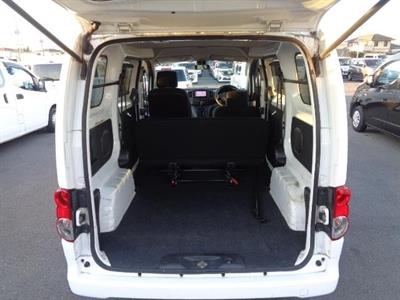 2020 Nissan NV200 - Thumbnail