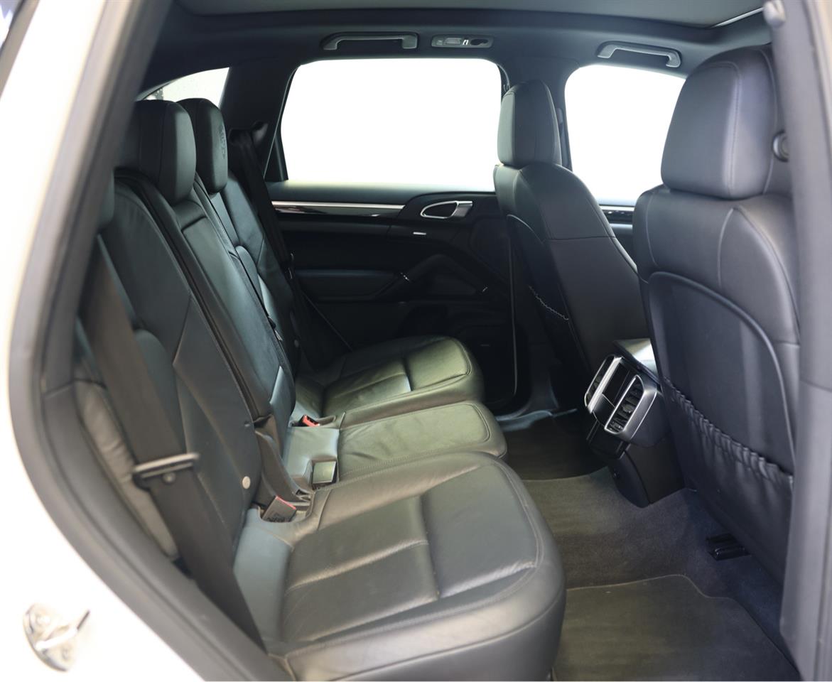 2014 Porsche Cayenne