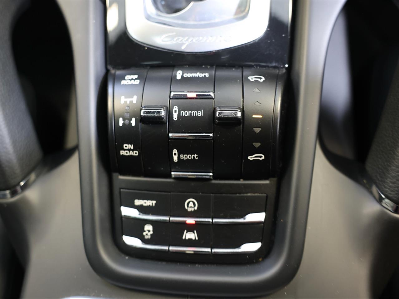 2014 Porsche Cayenne