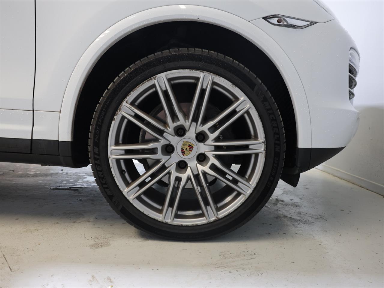 2014 Porsche Cayenne