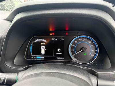 2018 Nissan Leaf - Thumbnail