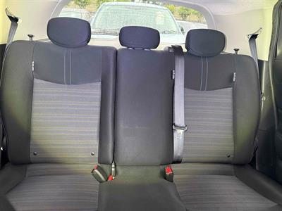 2018 Nissan Leaf - Thumbnail