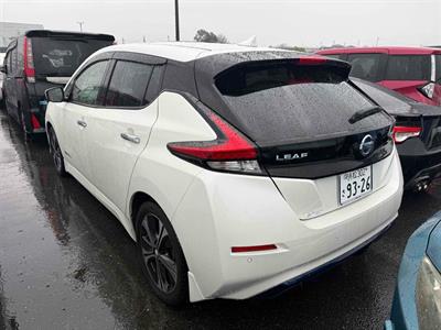 2018 Nissan Leaf - Thumbnail