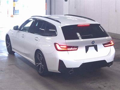 2023 BMW 320i - Thumbnail