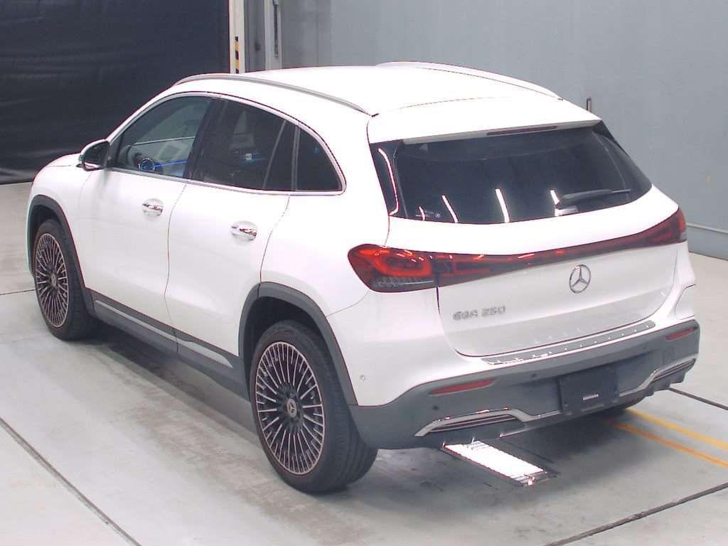 2021 Mercedes-Benz EQA250