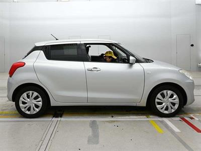 2020 Suzuki Swift - Thumbnail