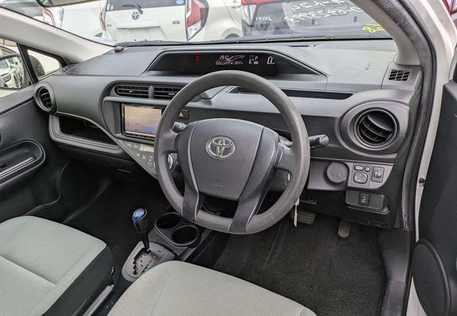 2015 Toyota Aqua