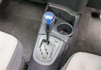 2015 Toyota Aqua - Thumbnail