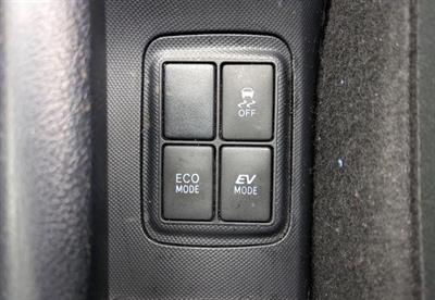 2015 Toyota Aqua - Thumbnail