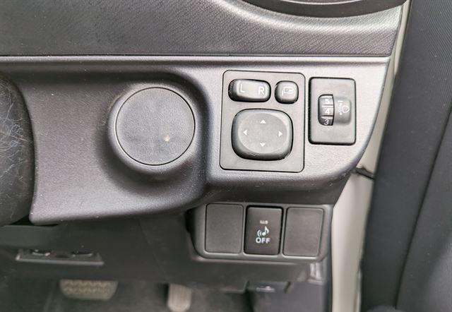 2015 Toyota Aqua