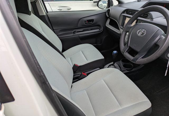 2015 Toyota Aqua