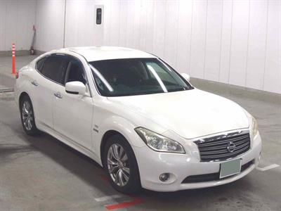 2012 Nissan Fuga